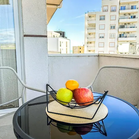 Apartman Beachfront Bliss